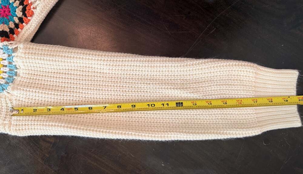 BiBi Granny Square Crochet Pullover Cream Sweater Size L - Picture 5 of 5